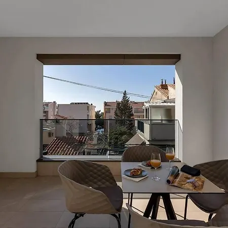 Jelena 1 - Exklusiv 3*