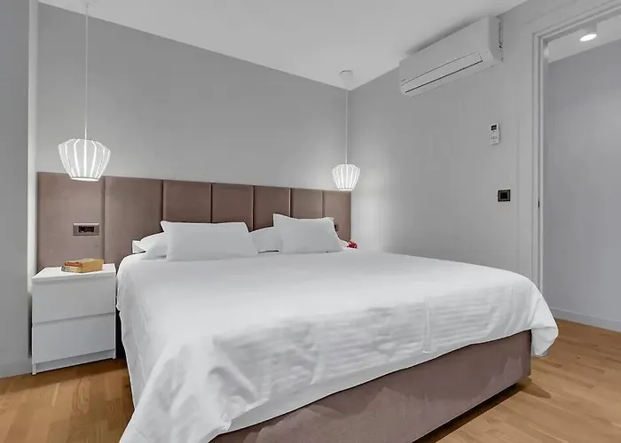 Jelena 1 - Exklusiv 马卡尔斯卡